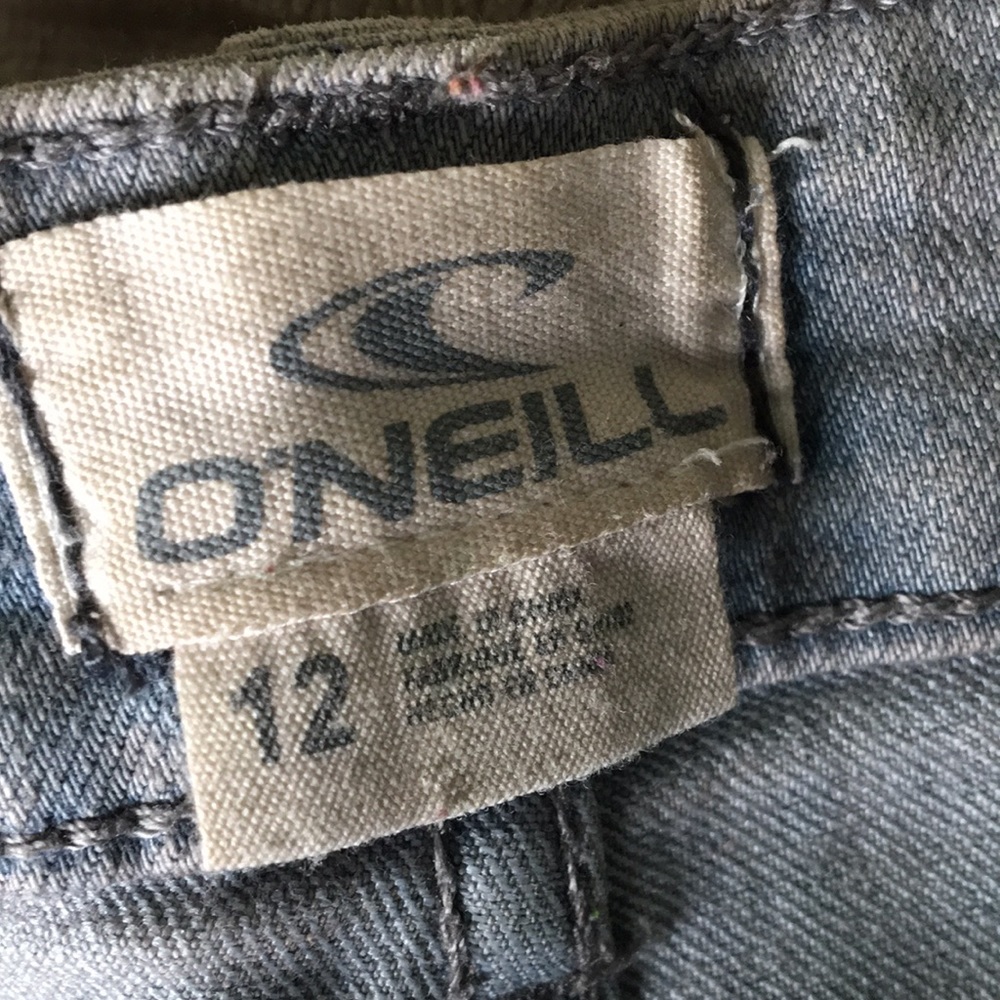 o’neill grey shorts - Picture 3 of 4